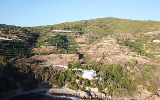 Turquoise Bay: Your Serene Seaside Paradise Awaits