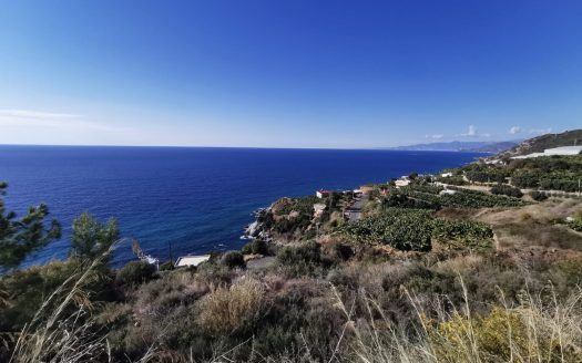 Turquoise Bay: Your Serene Seaside Paradise Awaits