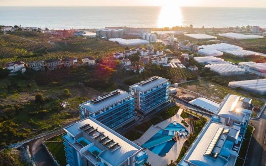 Luxury Awaits: Ecomarine Residence Beckons