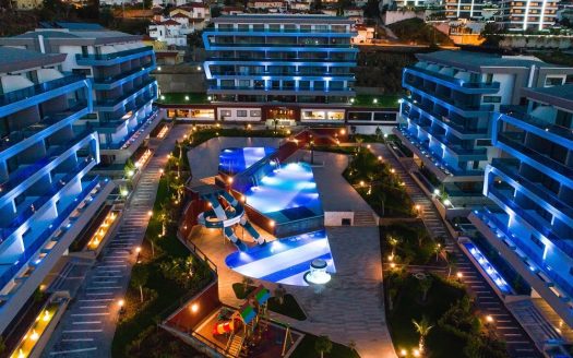 Luxury Awaits: Ecomarine Residence Beckons