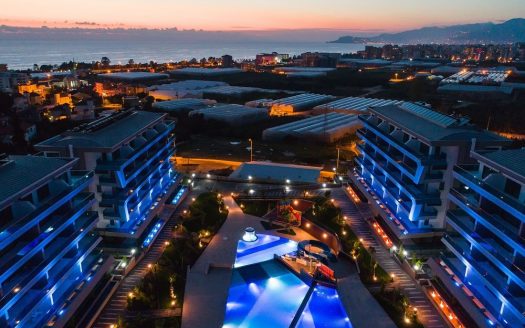 Luxury Awaits: Ecomarine Residence Beckons