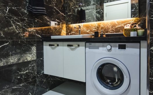 Luxury Awaits: Ecomarine Residence Beckons