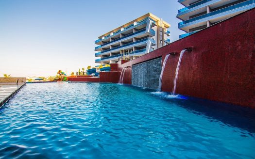 Luxury Awaits: Ecomarine Residence Beckons