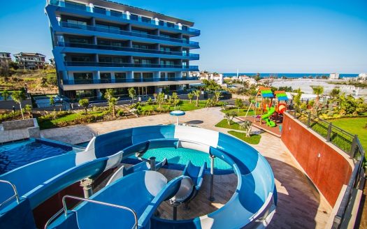 Luxury Awaits: Ecomarine Residence Beckons