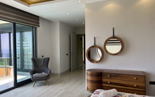 “Embrace Tranquil Luxury: Villa Cleopatra – Where Serenity Meets Splendor in the Heart of Alanya’s Beauty.”