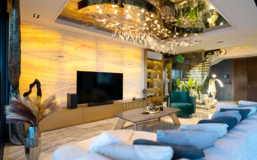 Villa Zinnia – Bright, Breezy Living with Elevated Mountain Calm