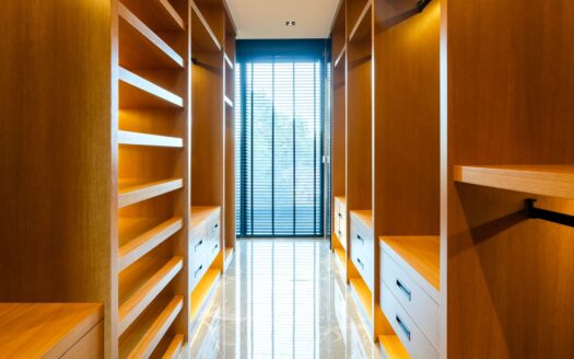 Villa Zinnia – Bright, Breezy Living with Elevated Mountain Calm