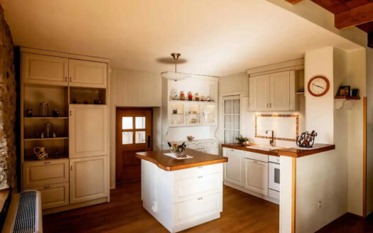 Chateau ASA – Timeless Elegance in Slovenia’s Karst Wine Region