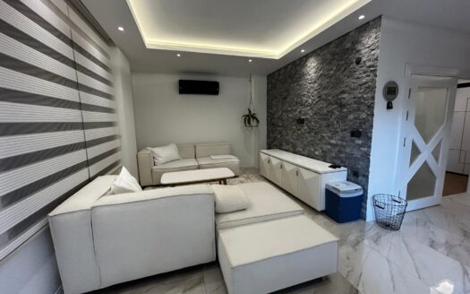 Tranquil Garden Duplex Retreat in Oba — Modern Living Just 1 km from the Beach