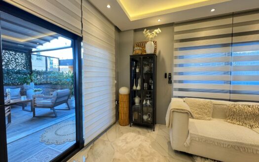 Tranquil Garden Duplex Retreat in Oba — Modern Living Just 1 km from the Beach