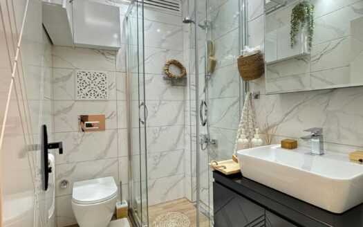 Tranquil Garden Duplex Retreat in Oba — Modern Living Just 1 km from the Beach