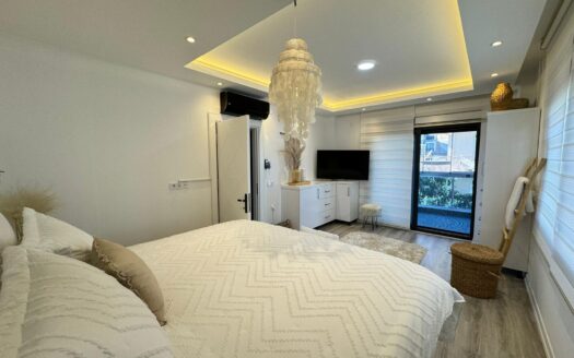 Tranquil Garden Duplex Retreat in Oba — Modern Living Just 1 km from the Beach